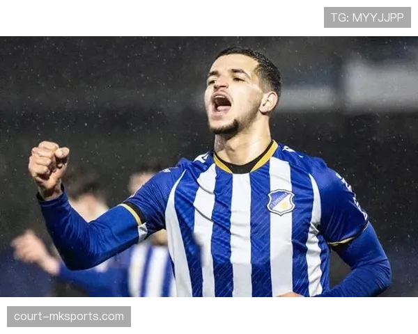 埃因霍温防守数据亮眼:季初表现强势,走势清晰引关注 埃因霍温防守数据亮眼:季初表现强势,走势清晰引关注